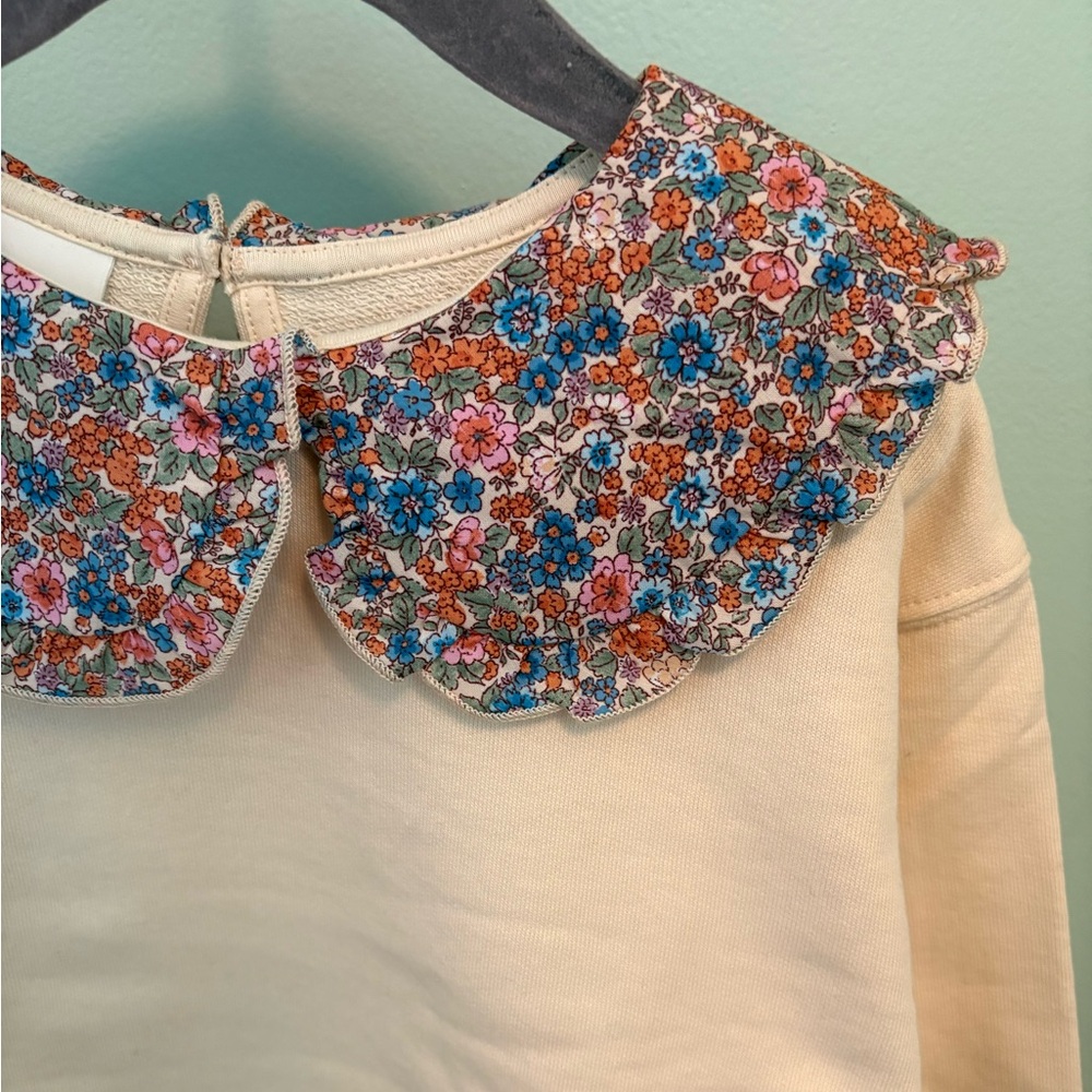 ZARA CONTRAST COLLAR FLORAL SWEATSHIRT - Picture 3 of 7